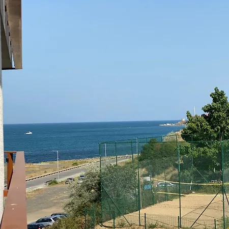 Paradiso 'в' 402 Private Apartment