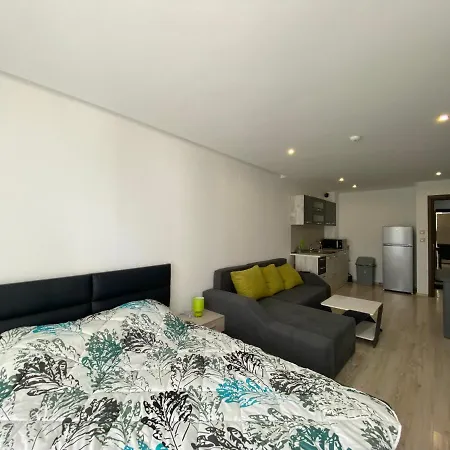 Paradiso 'в' 402 Private Apartment *