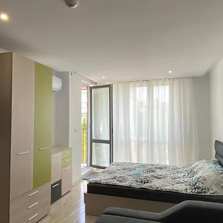 Paradiso 'в' 402 Private Nessebar