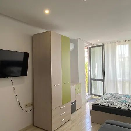 Paradiso 'в' 402 Private Appartement *