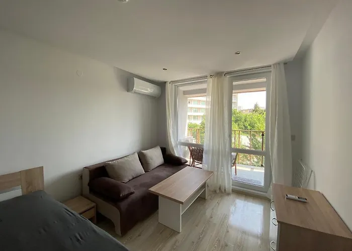 Paradiso 'в' 402 Private