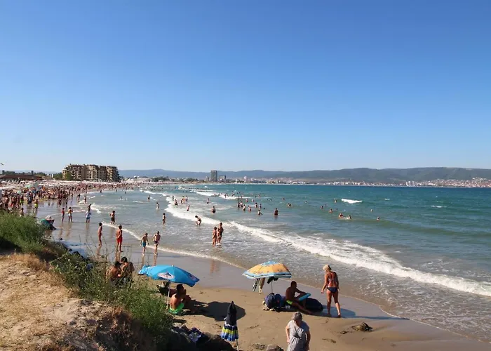 Paradiso 'в' 402 Private * Νεσέμπαρ