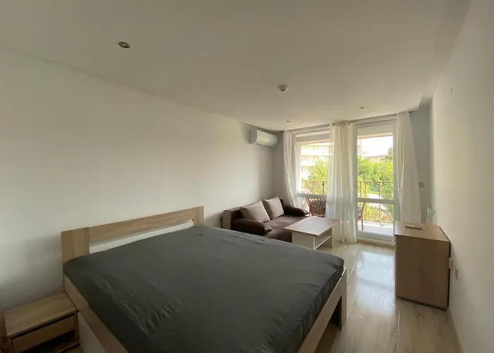 Διαμέρισμα Paradiso 'в' 402 Private